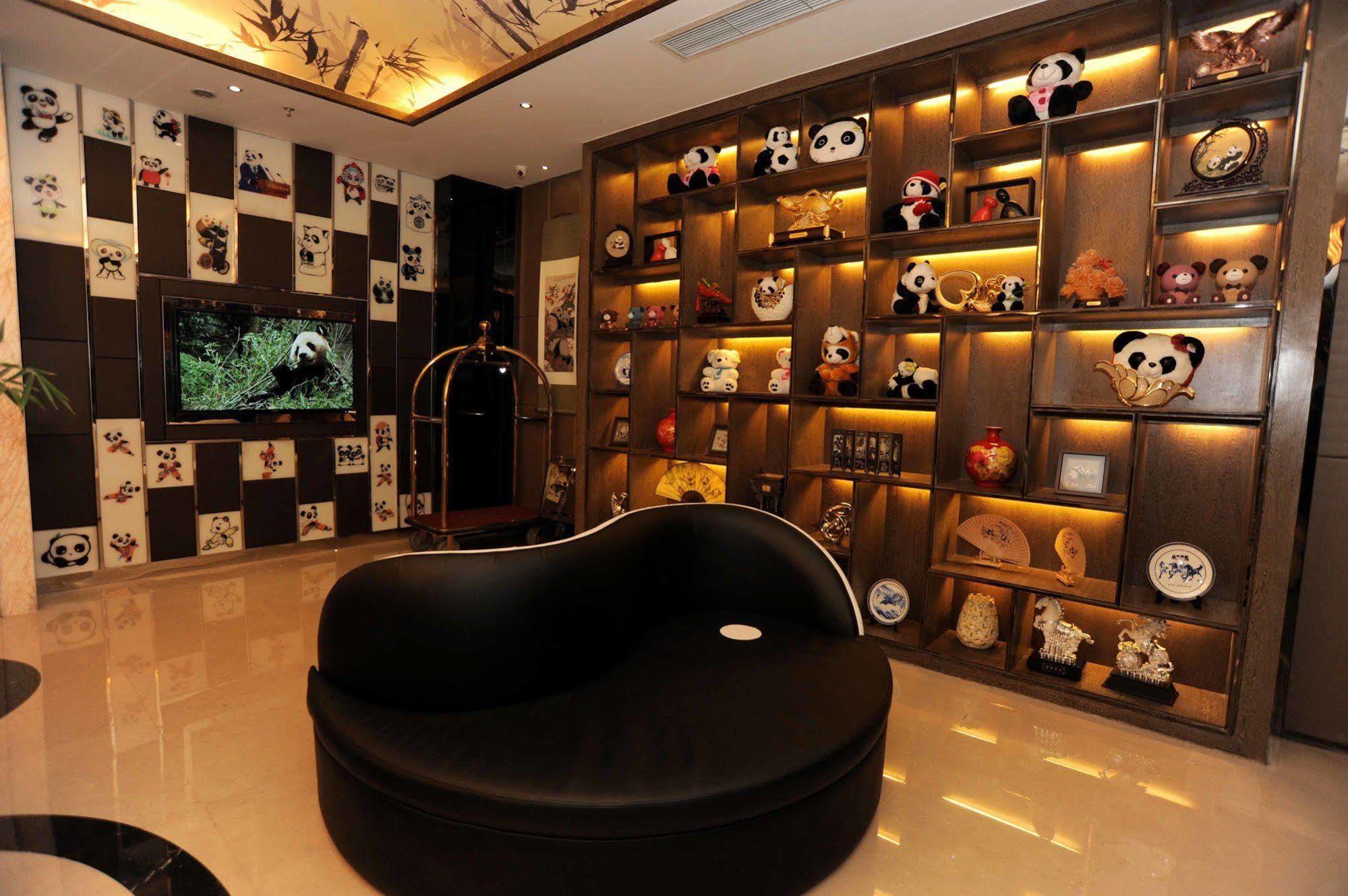 Chengdu Panda Prince Culture Hotel Екстер'єр фото