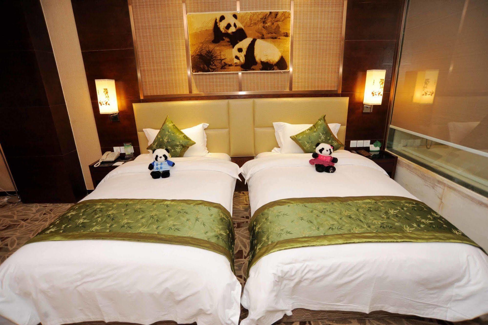 Chengdu Panda Prince Culture Hotel Екстер'єр фото