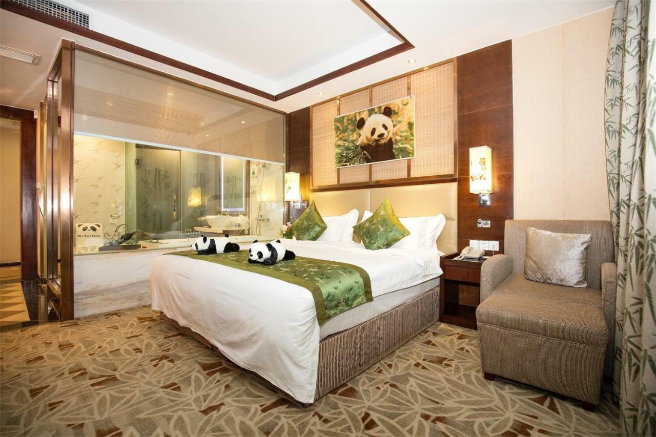 Chengdu Panda Prince Culture Hotel Екстер'єр фото